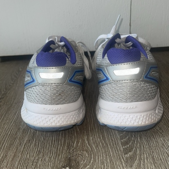 Saucony Women's Cohesion 11 Running Shoes, Size 8.5 sneakers tennis shoes - Picture 2 of 8